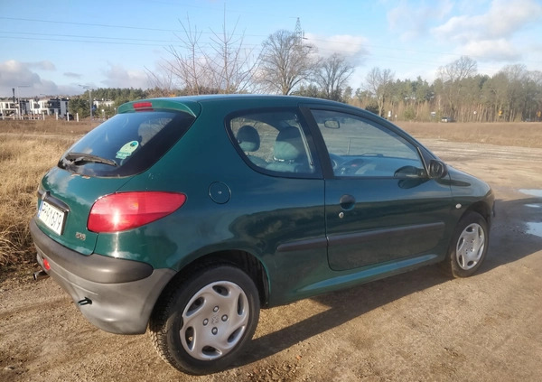 Peugeot 206 cena 3300 przebieg: 200000, rok produkcji 2000 z Piła małe 16